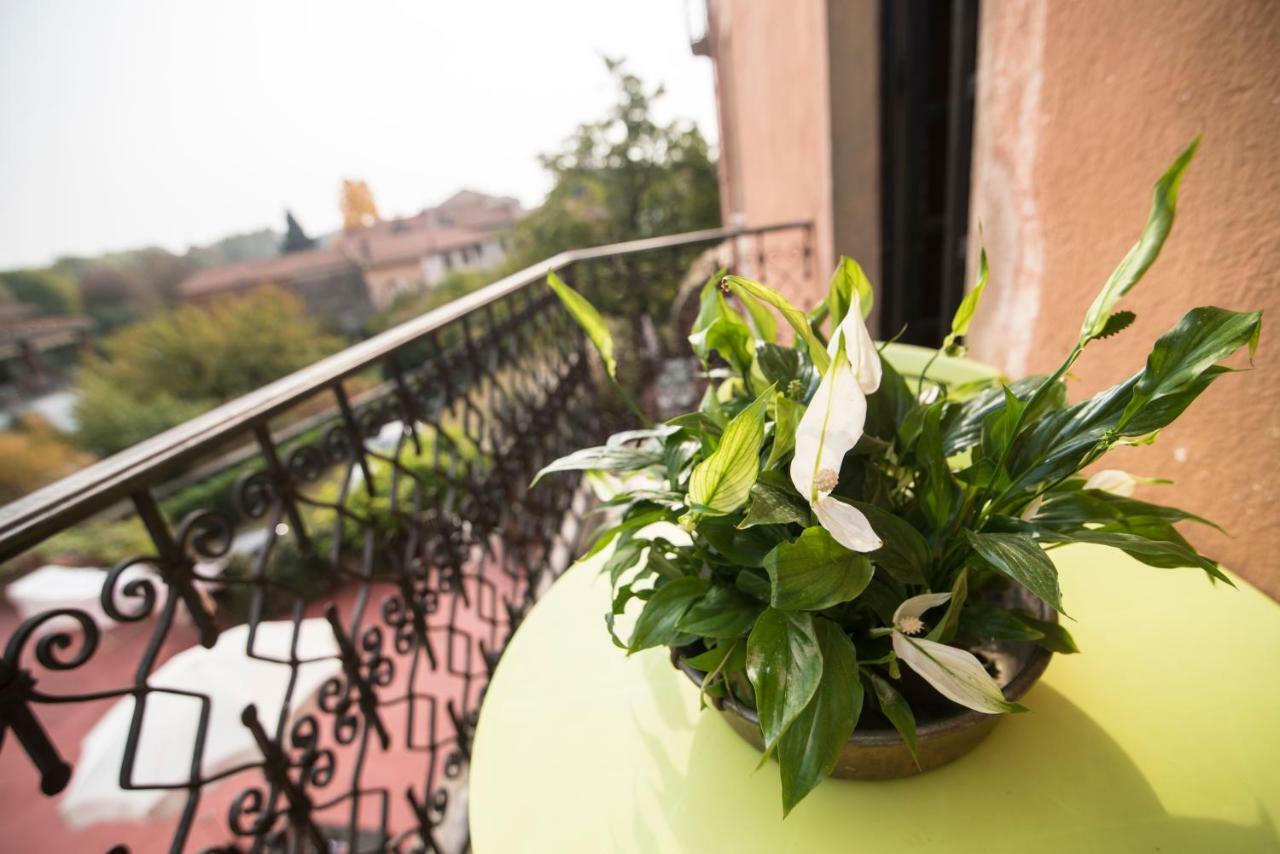 Il Castello Delle Meraviglie Fontaneto d'Agogna Buitenkant foto